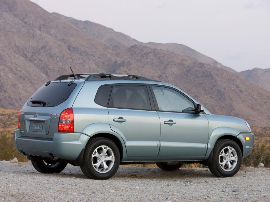  Hyundai Tucson 2005 года  (US) (фото 15 из 16)
